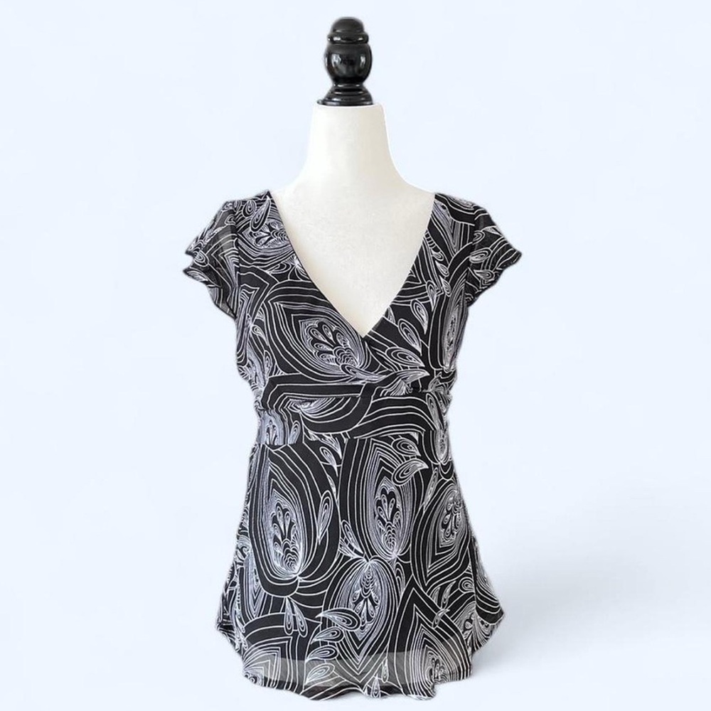 Breechers Brook Y2K Black White Swirl Print Wrap Tie Top Small